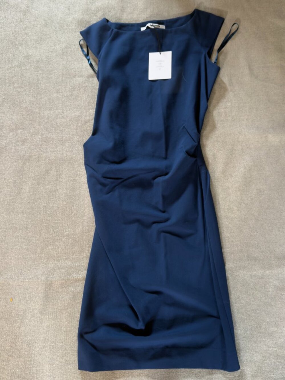 Diane Von Furstenberg Dress Size 4 NEW